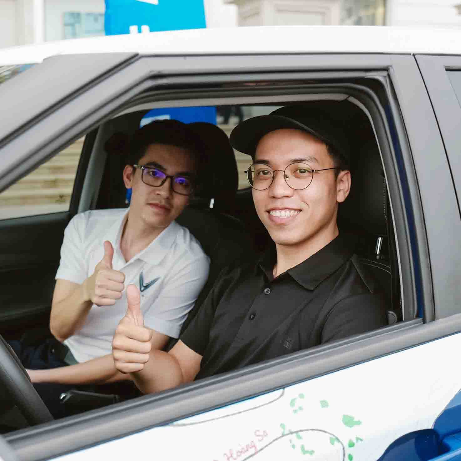 Văn hóa và khách hàng VinFast Phương Đông