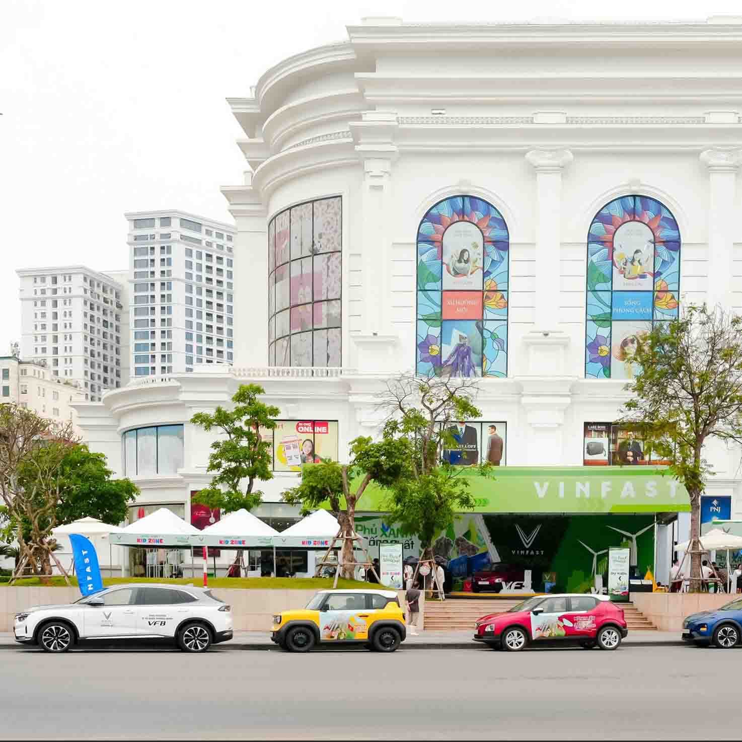 Văn hóa và khách hàng VinFast Phương Đông