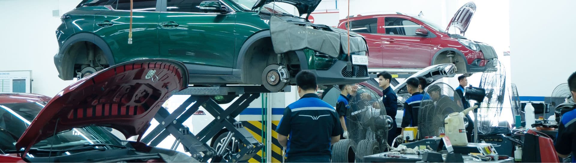 Video dịch vụ làm đẹp xe tại VinFast Phương Đông