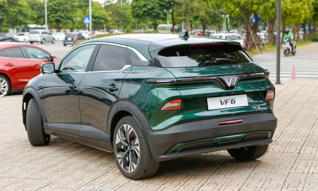 ĐUÔI XE