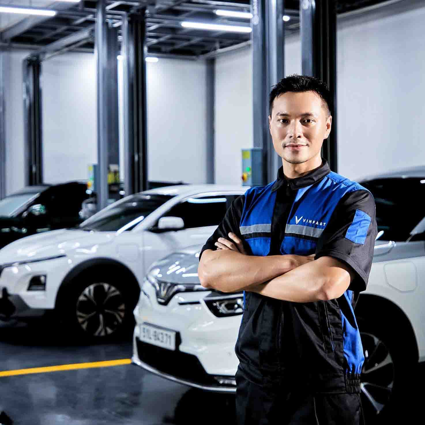 Xưởng dịch vụ và trạm sạc Phương Đông 4