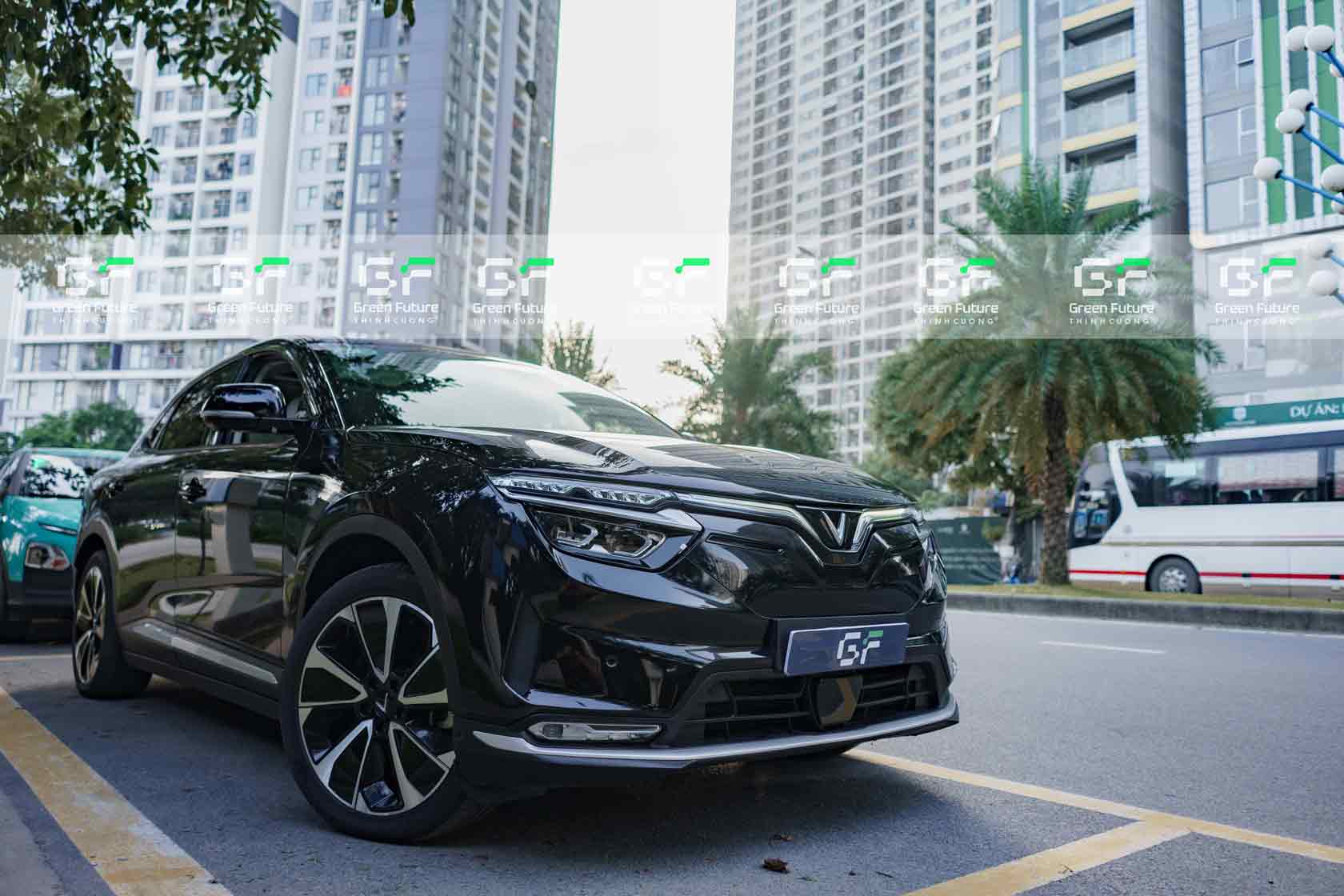 VINFAST VF8 ECO 2023 – ĐEN – ĐEN